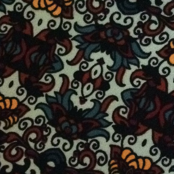 Lularoe Irma top size XXS - Picture 8 of 9